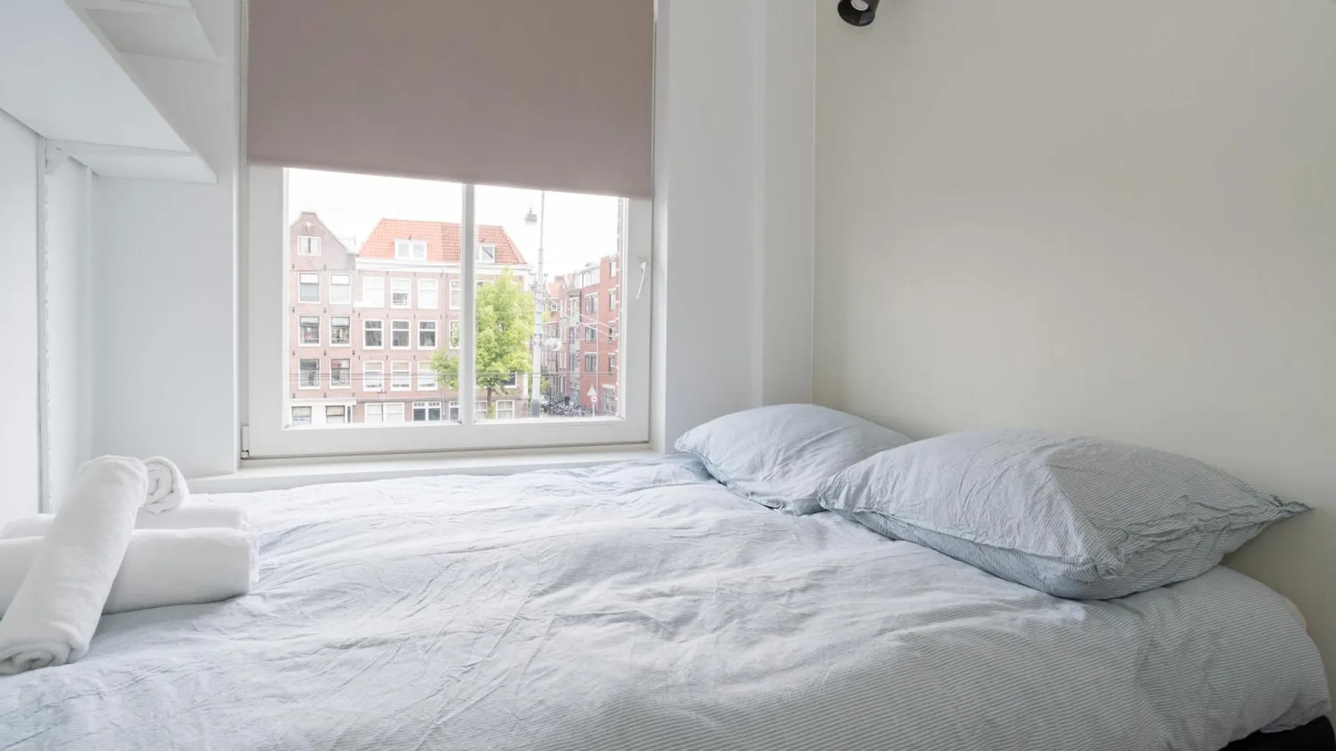 Happy Day'S Apartment Amsterdam 0*,  Netherlands